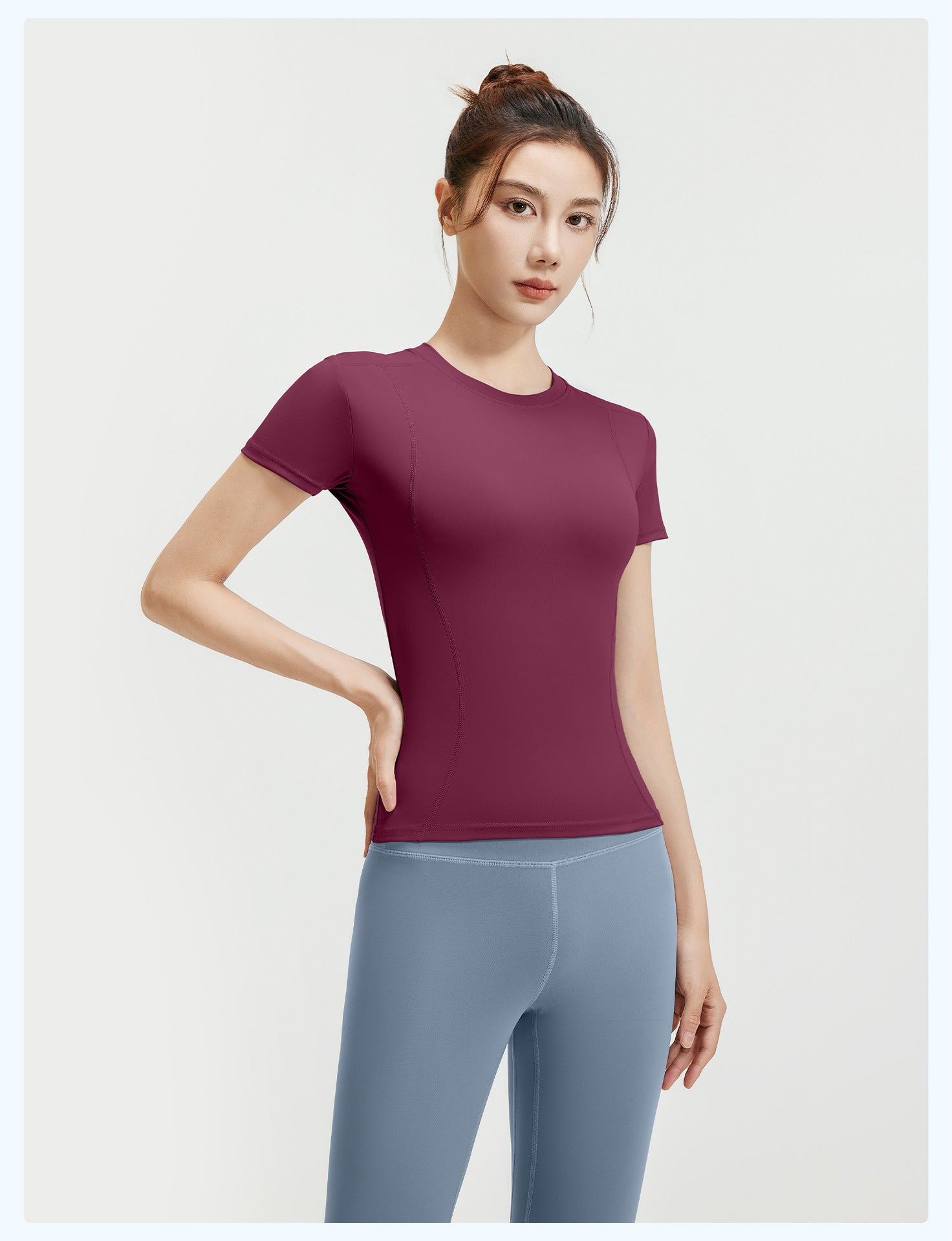 SIHI Women’s Yoga Set, Short-Sleeve Top & Leggings Workout Outfit
