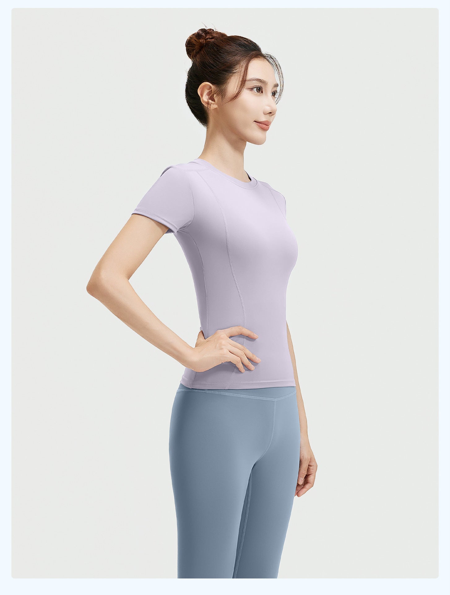 SIHI Women’s Yoga Set, Short-Sleeve Top & Leggings Workout Outfit