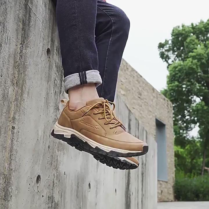 SIHI Men’s Waterproof Leather Hiking Shoes, Non-Slip Outdoor Trekking Sneakers
